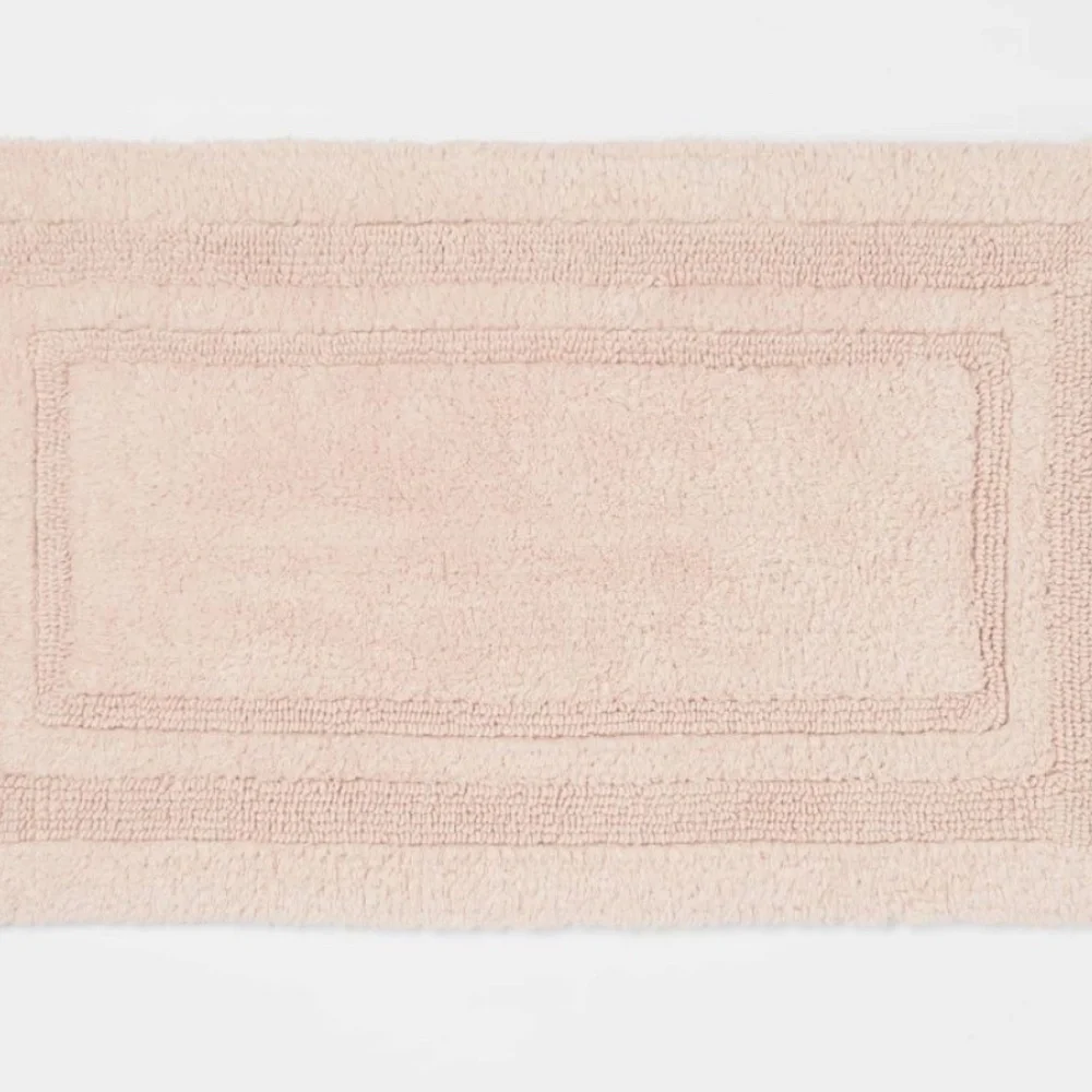 NWT 20&34;x34&34; Performance Cotton Reversible Bath Rug Pink - Threshold